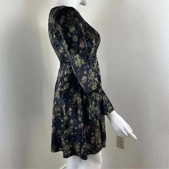 Floral Black Dress - Picture 12 of 13